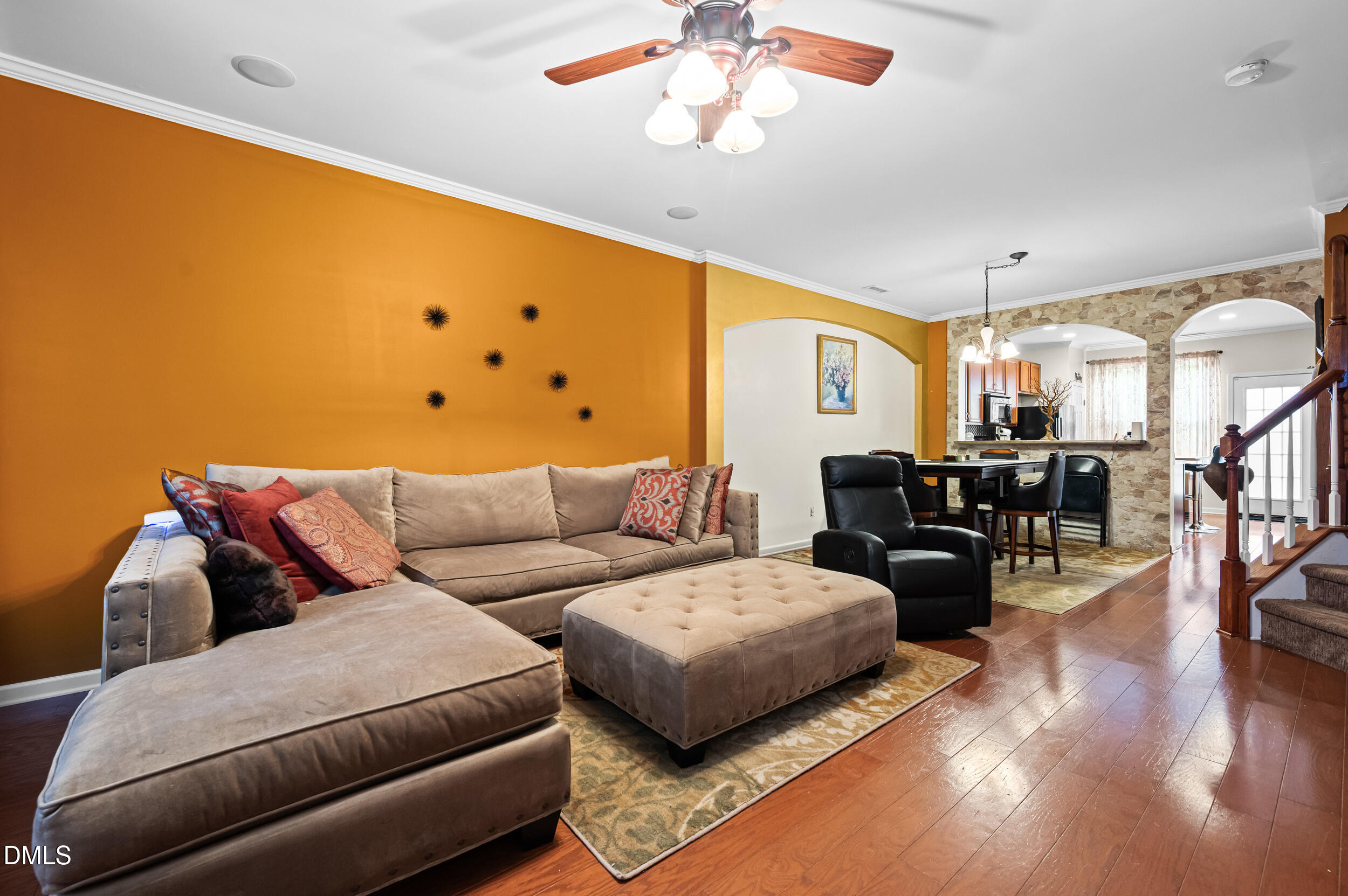 2944 Casona Way