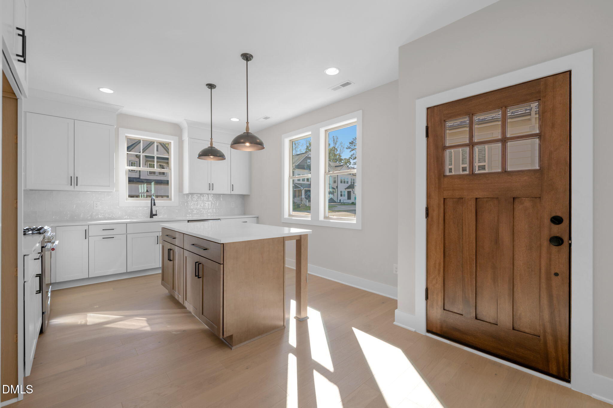 996 Double Helix Road