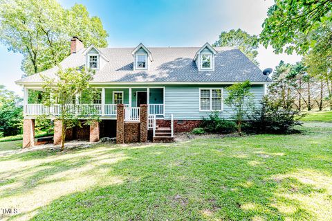 2642 Holly Springs Church Road Broadway NC 27505