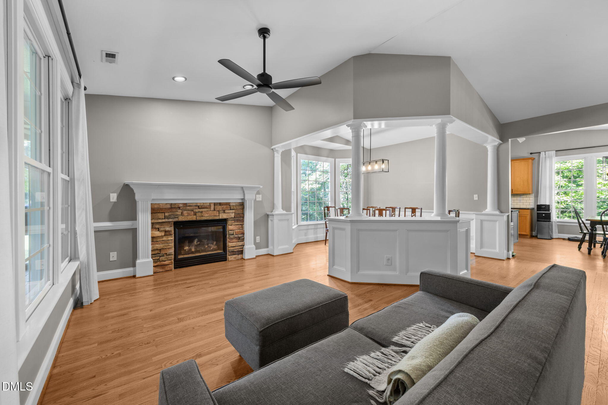 7100 Falls Glen Court