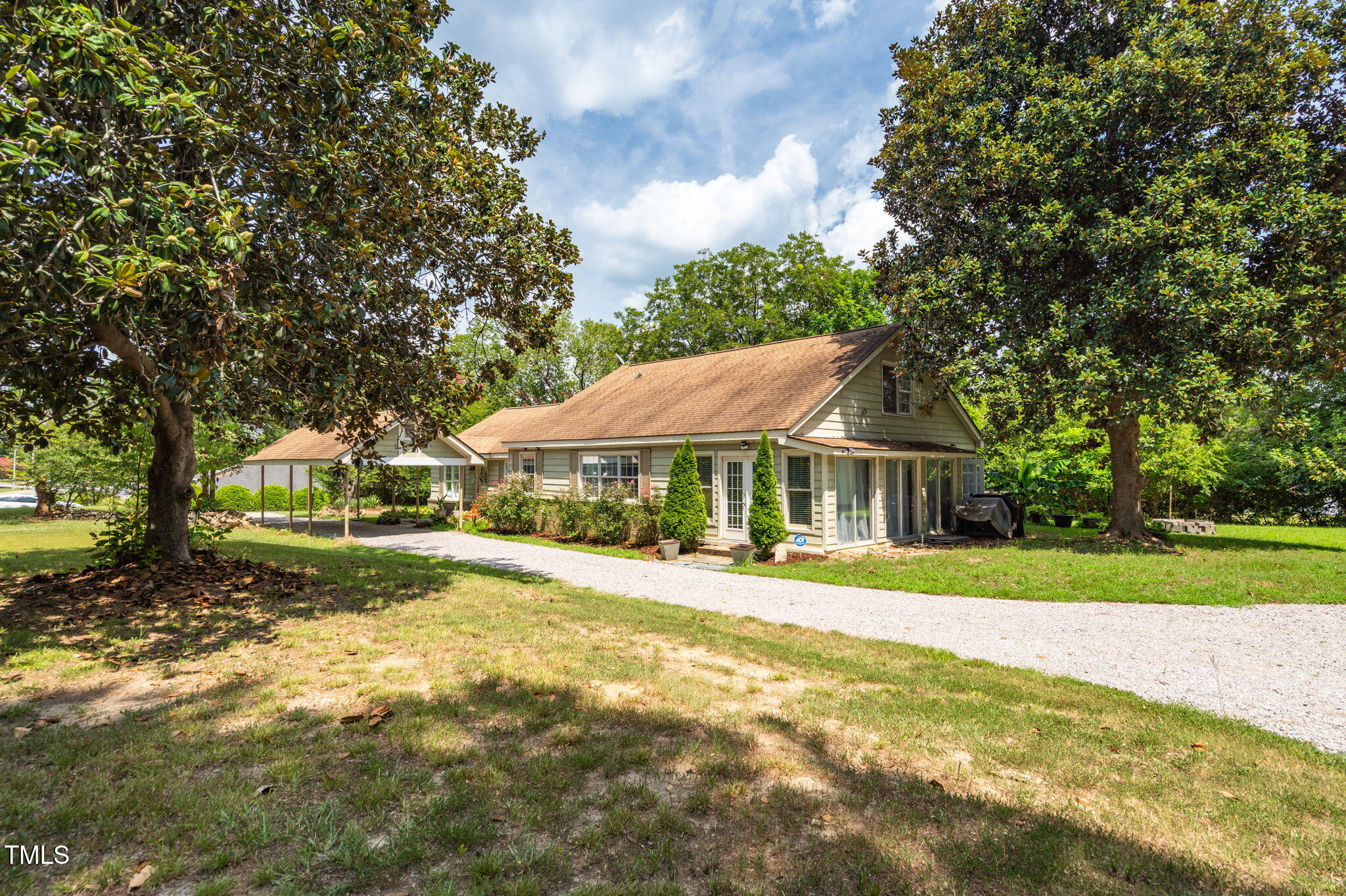 304 Sandalwood Avenue