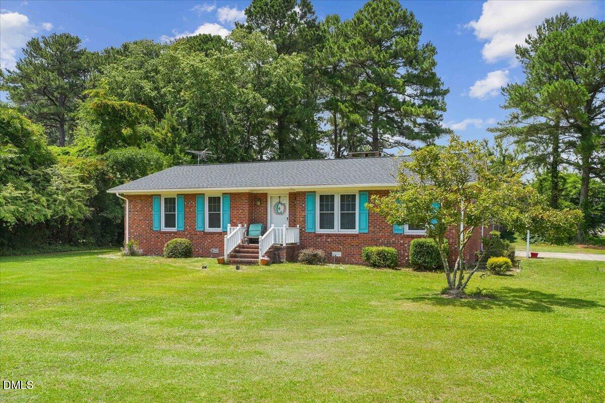 419 Forrest Road