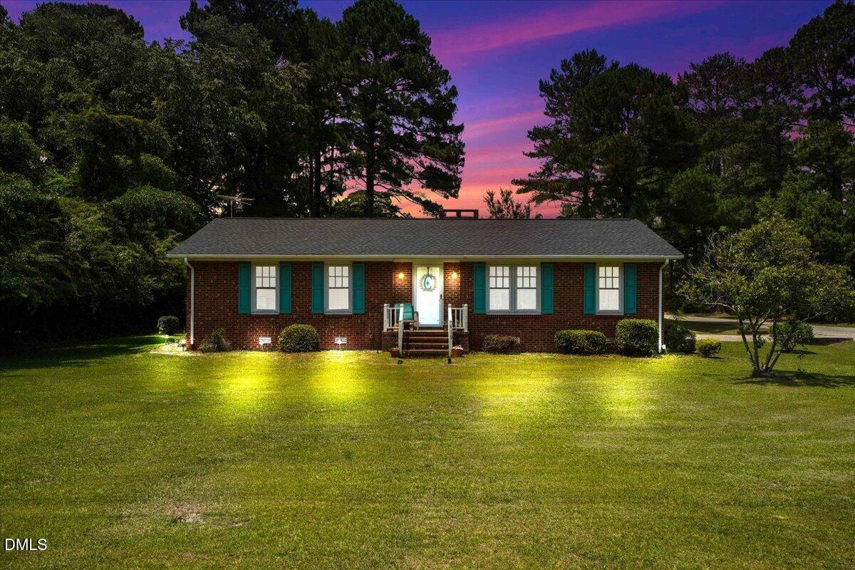419 Forrest Road