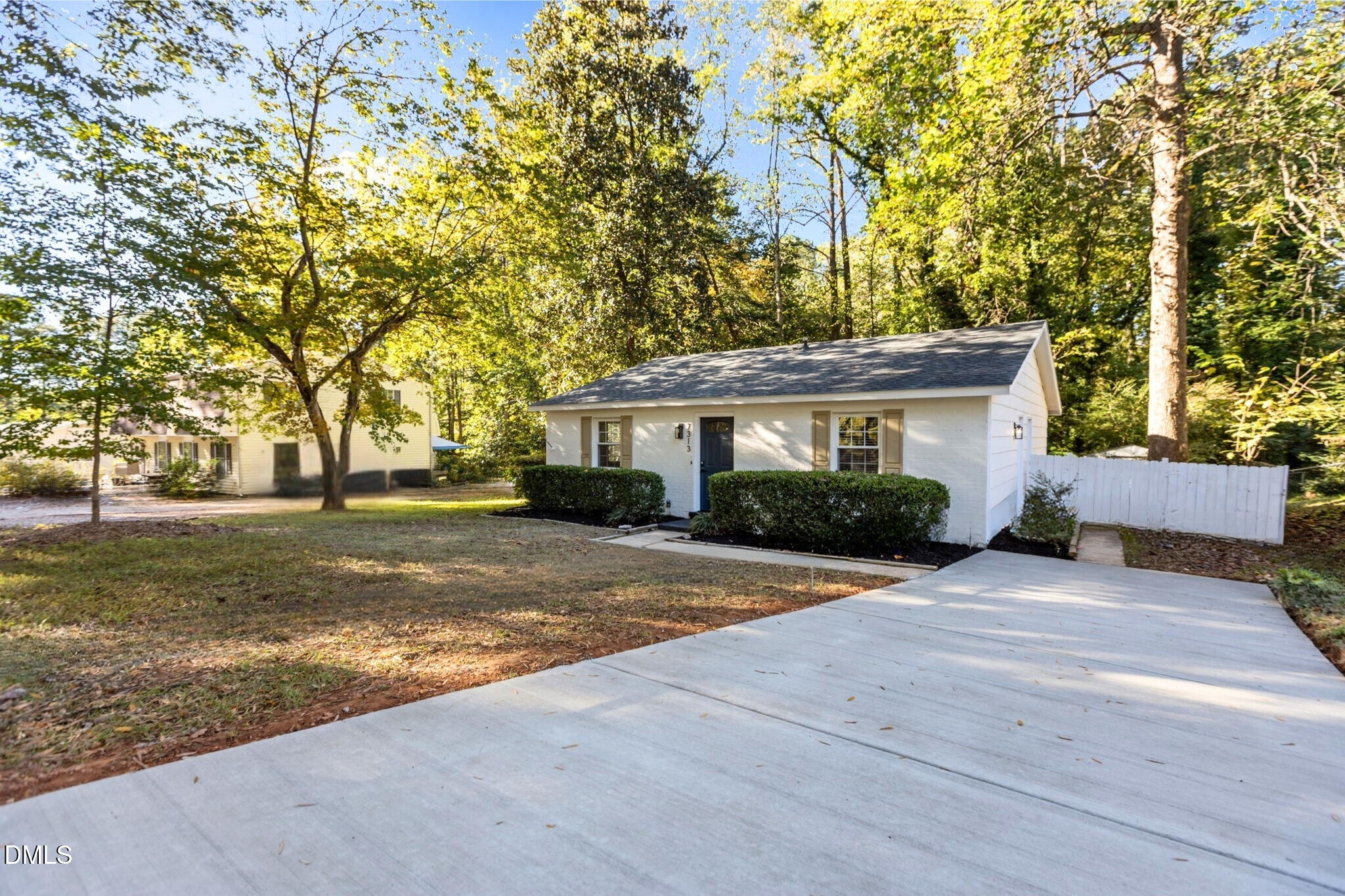 7313 Longstreet Drive