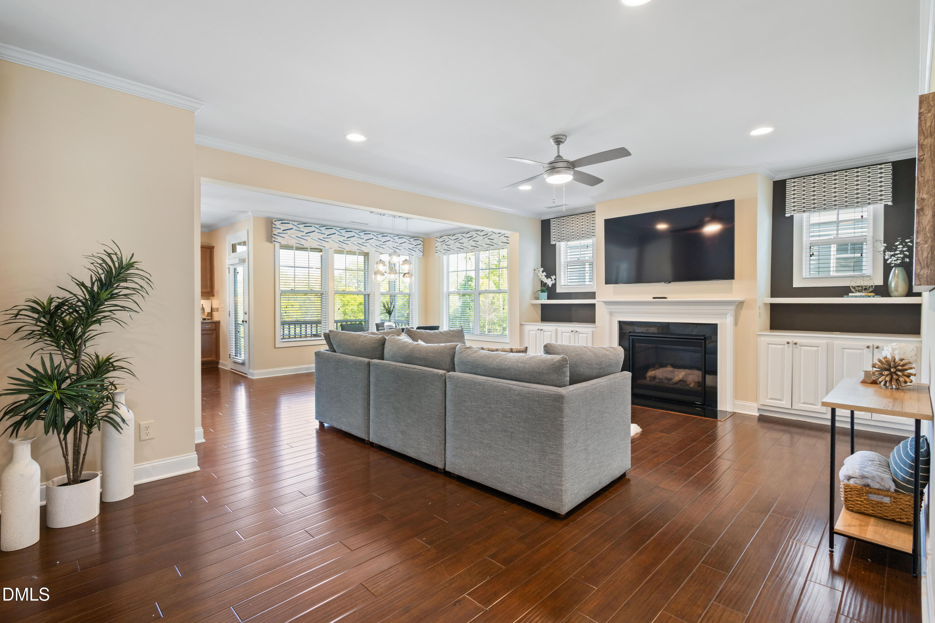 364 Roberts Ridge Drive