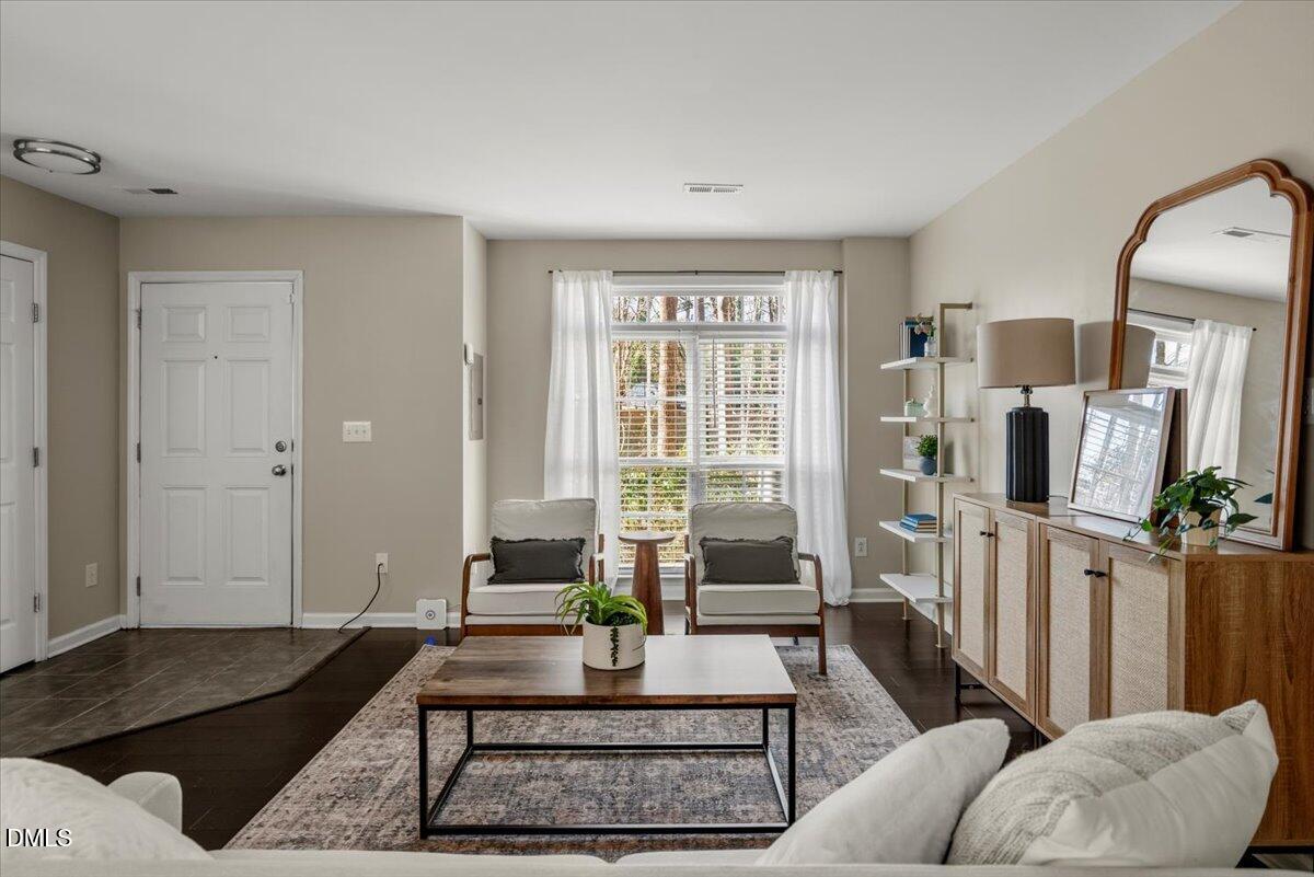 2920 Barrymore Street 106