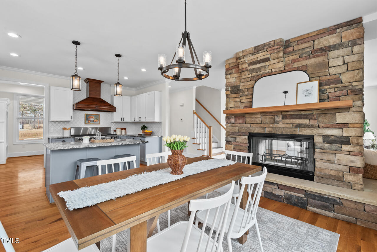 Graham, North Carolina 27253, United States, 4 Bedrooms Bedrooms, ,3 BathroomsBathrooms,Residential,Pending,11501