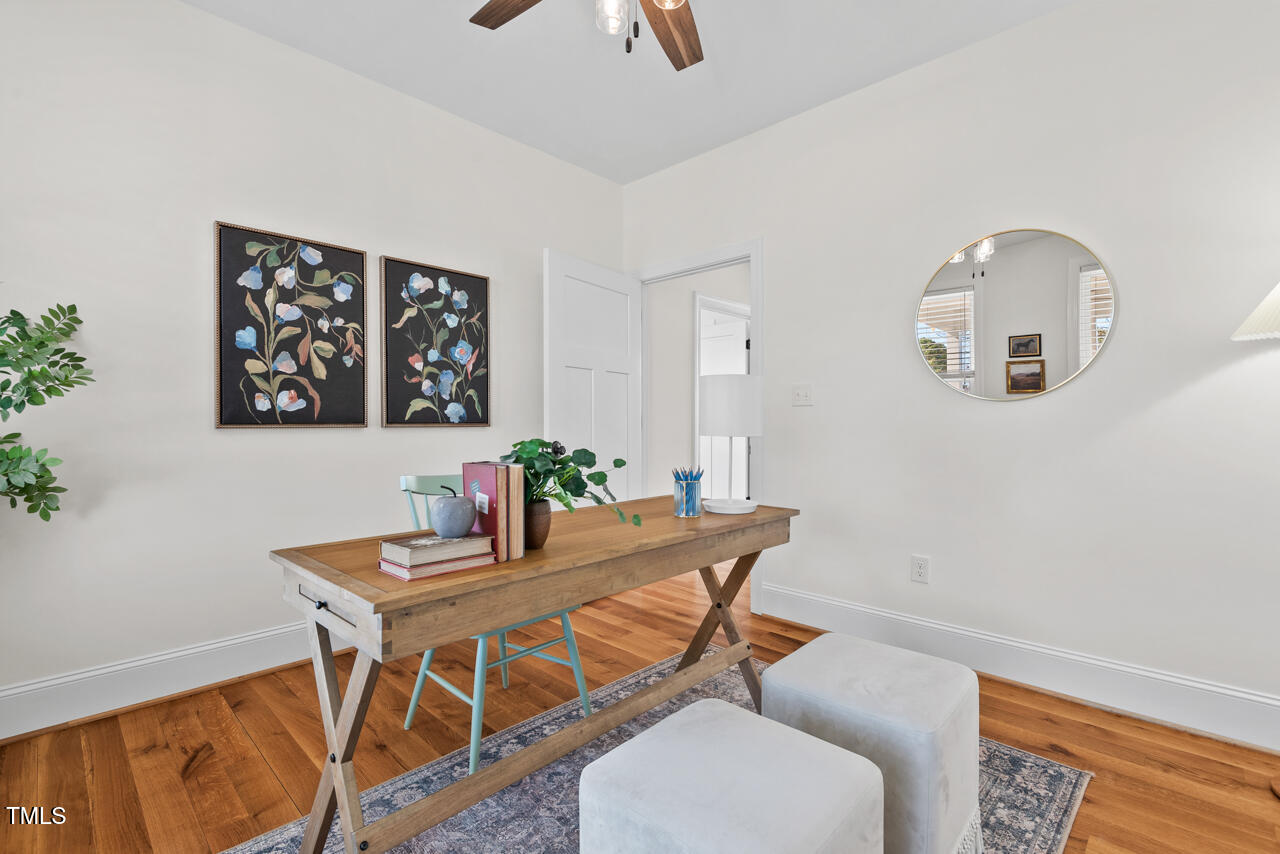 Graham, North Carolina 27253, United States, 4 Bedrooms Bedrooms, ,3 BathroomsBathrooms,Residential,Pending,11501