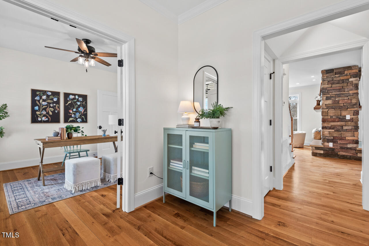 Graham, North Carolina 27253, United States, 4 Bedrooms Bedrooms, ,3 BathroomsBathrooms,Residential,Pending,11501