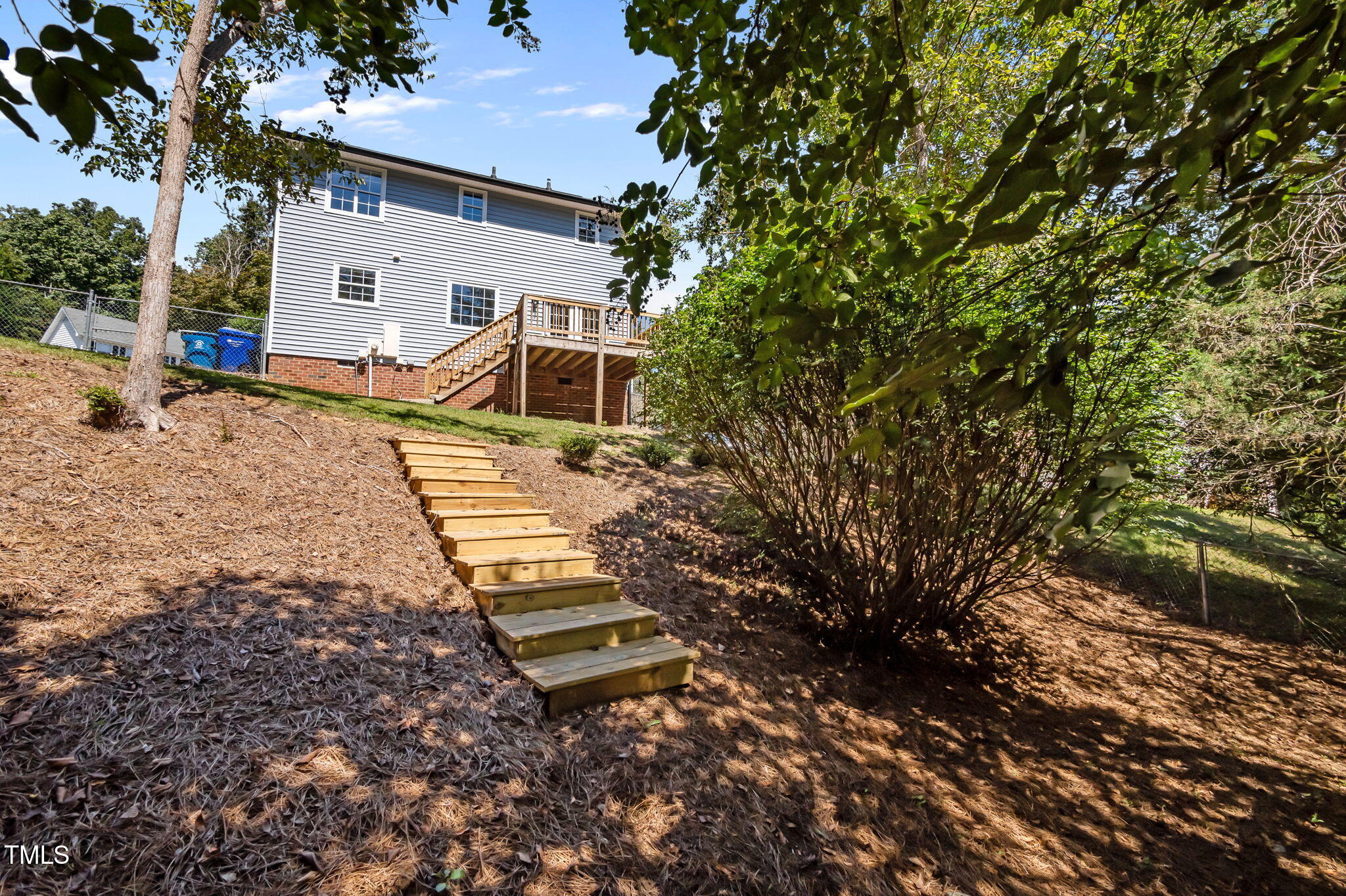4319 White Cliff Lane