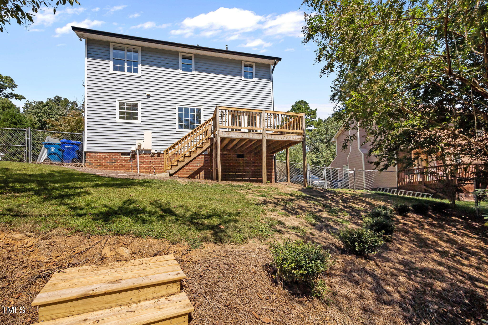 4319 White Cliff Lane