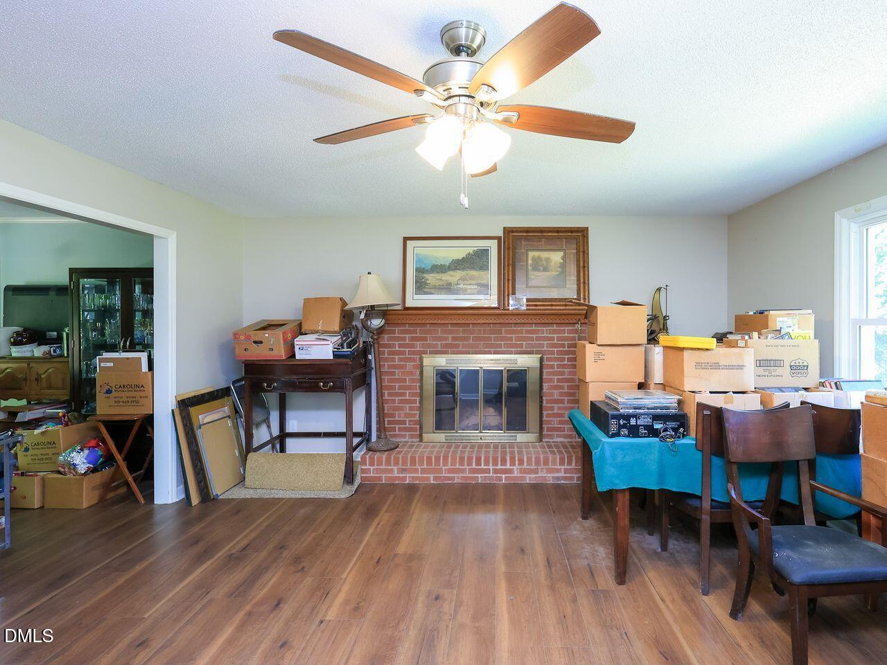 6113 Iris Drive