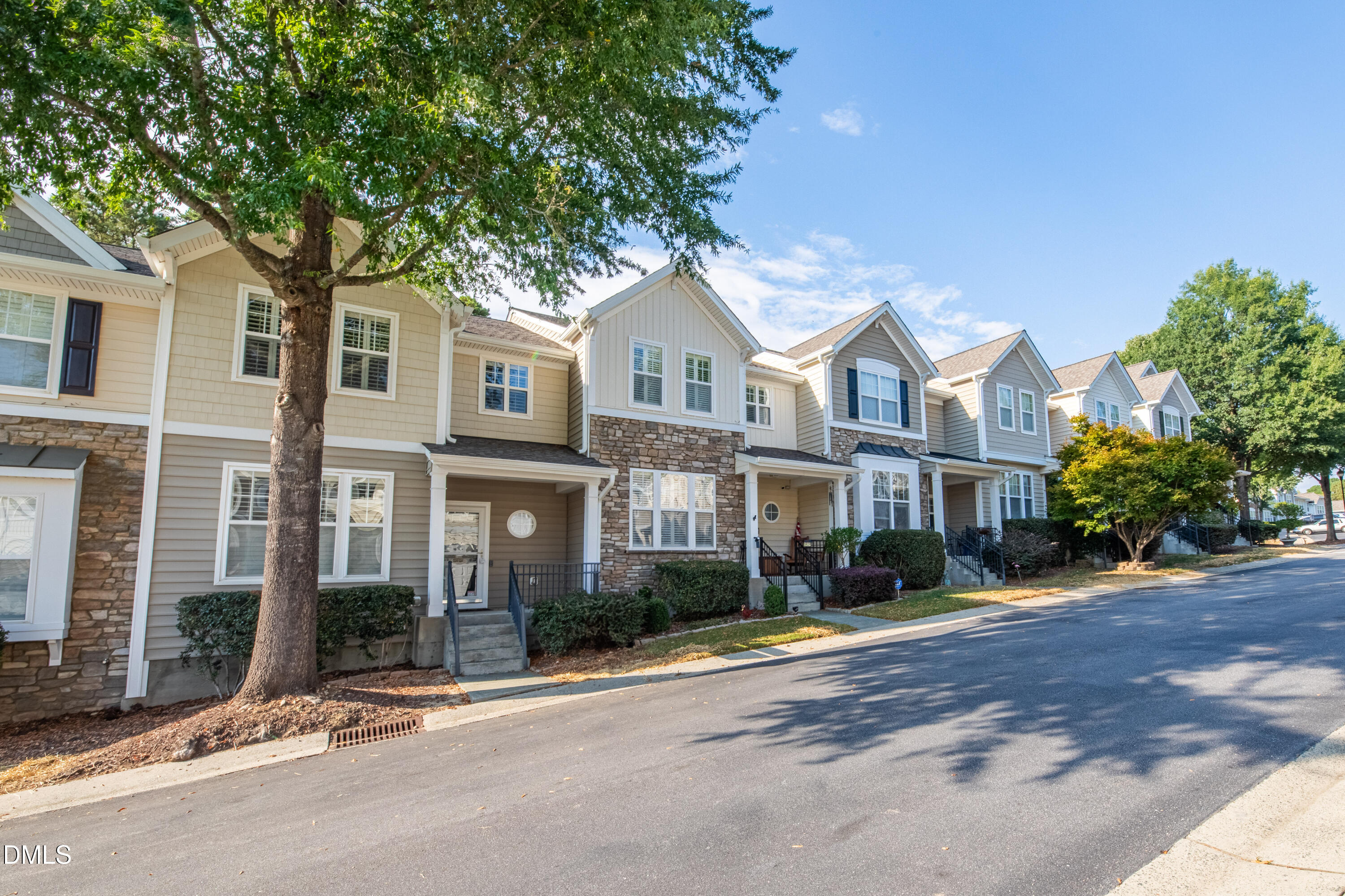 5927 Hourglass Court