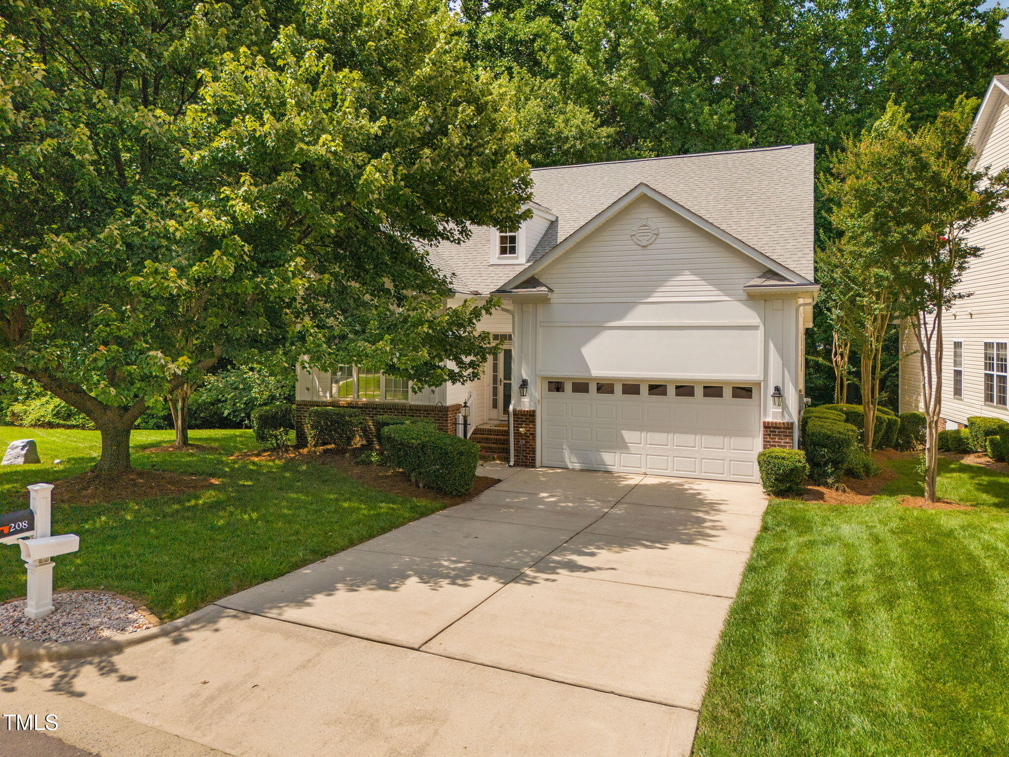 208 Rockport Ridge Way