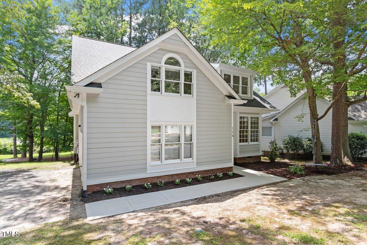 116 Agassi Court
