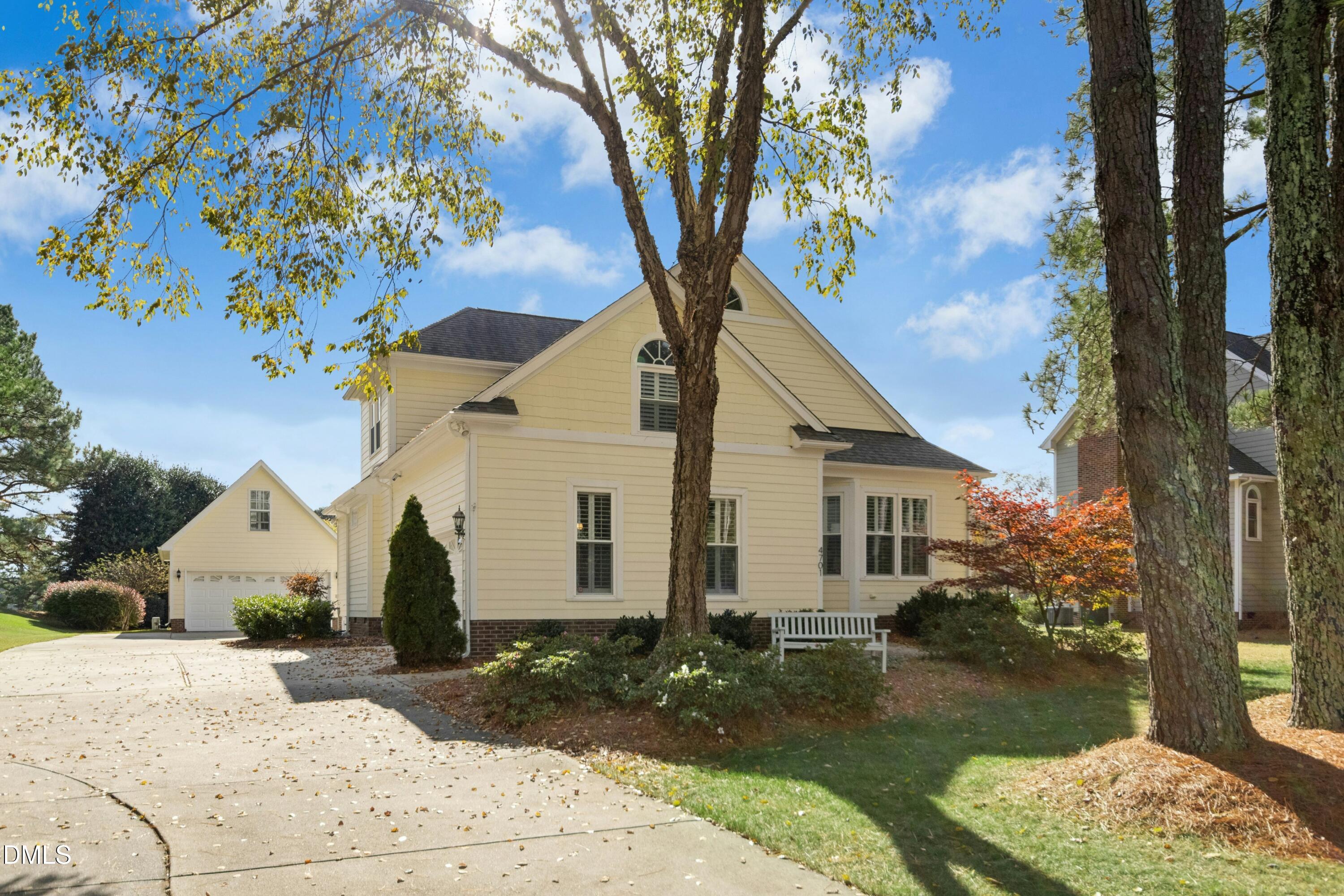 4701 Shady Greens Drive Drive