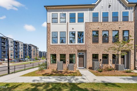 780 Ballyneal Alley Cary NC 27513