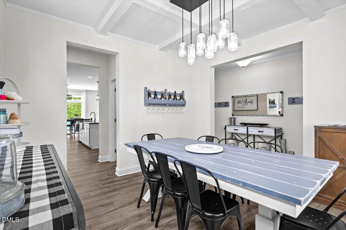 416 Price Lake Way