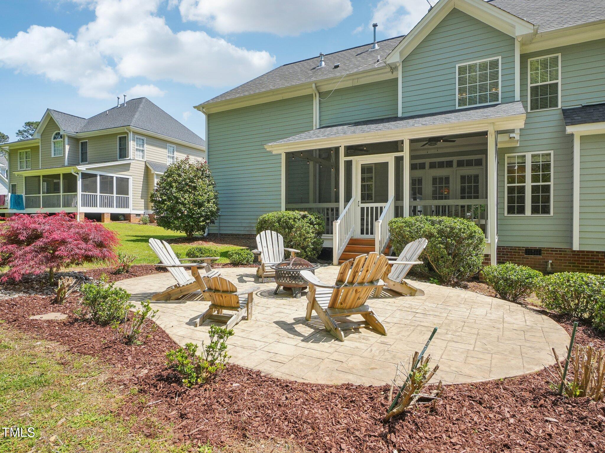 5708 Butter Churn Way