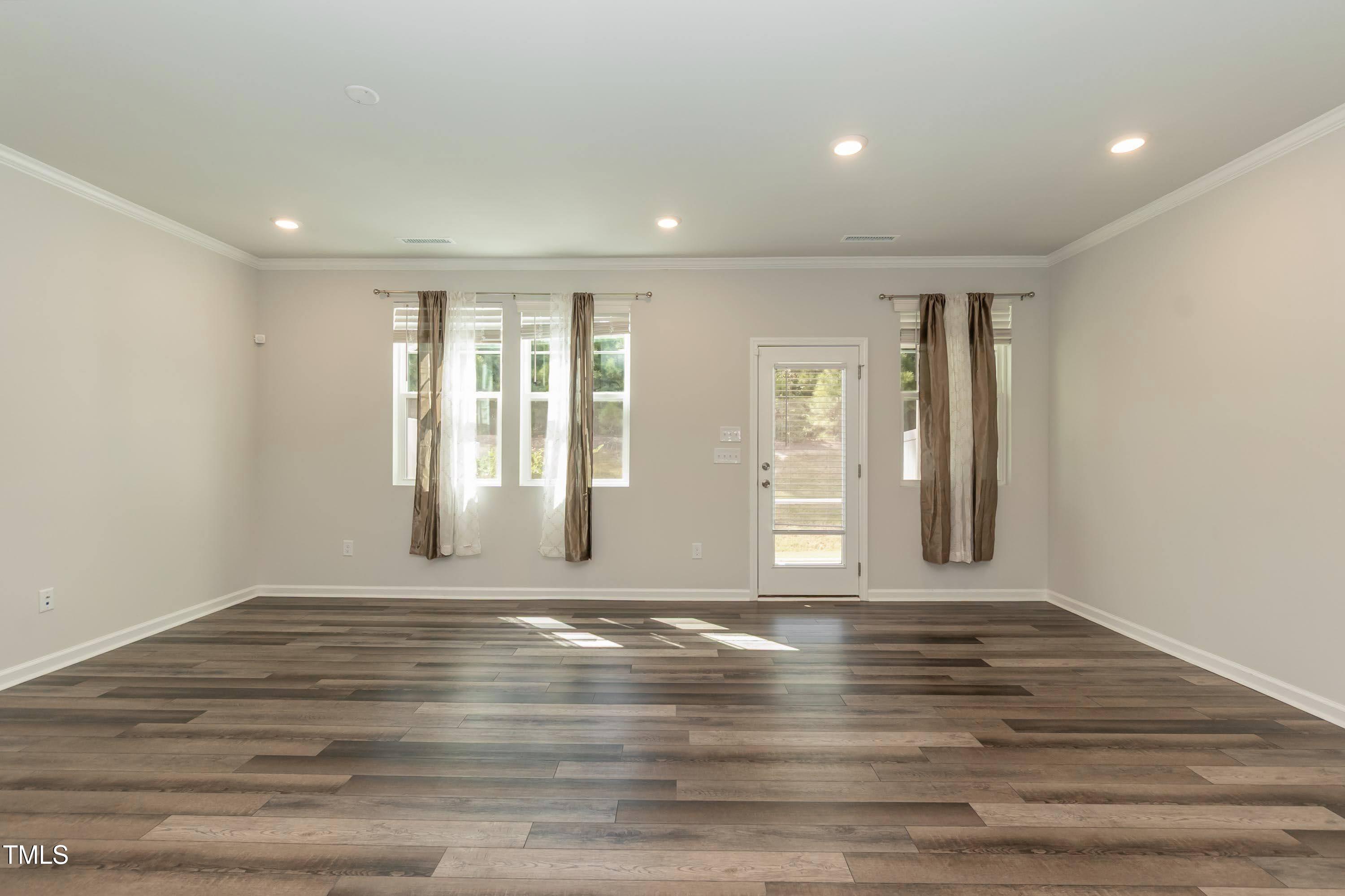 178 Ivy Vine Way