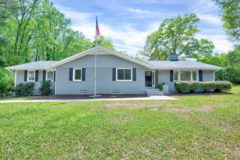 612 E Academy Street Fuquay Varina NC 27526
