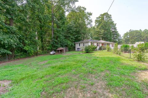 A home in Wendell