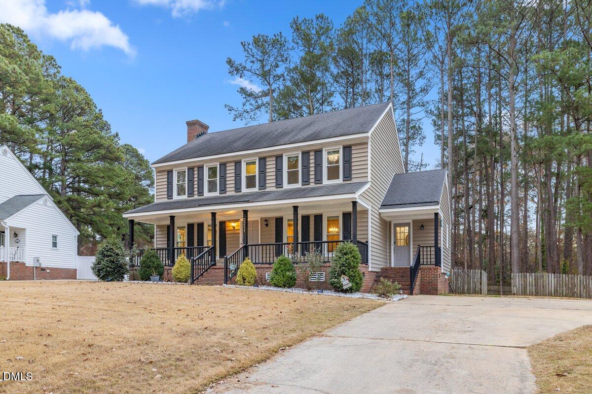 2211 Chelsea Drive NW