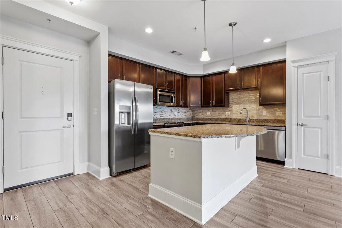 222 Glenwood Avenue #709