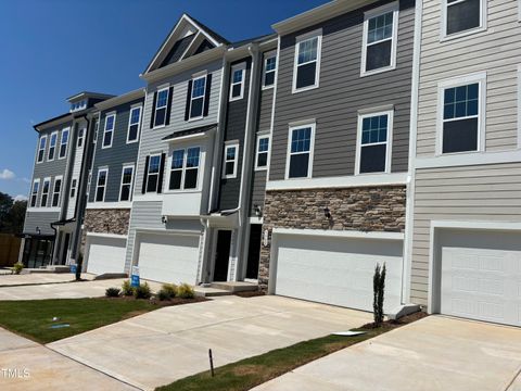 10901 Bayflower Way Raleigh NC 27617