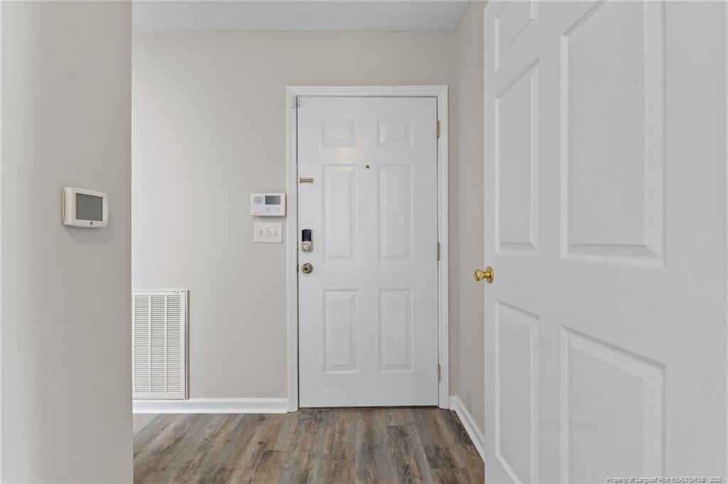 405 Meadowland Court 4