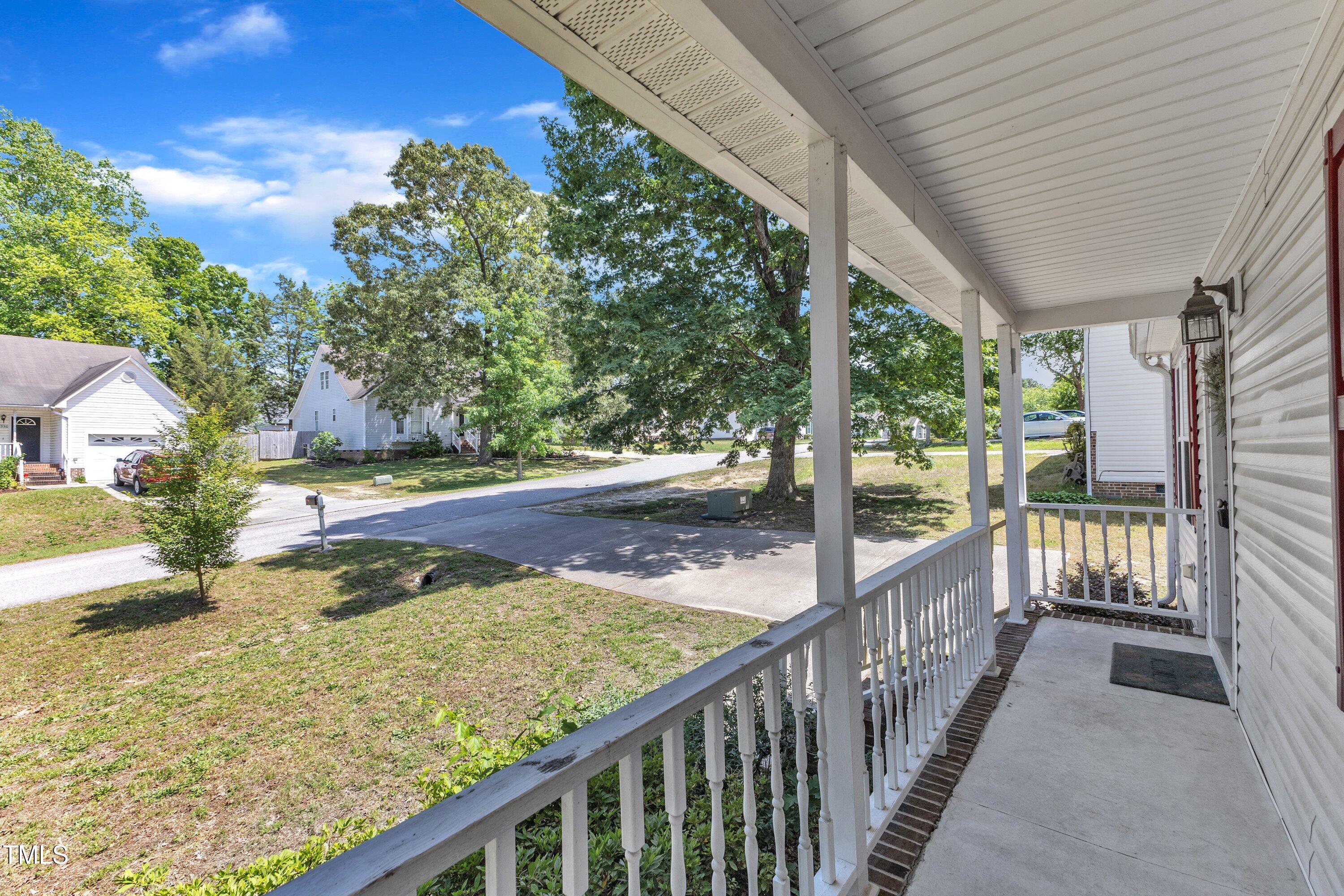 4533 Whistling Way