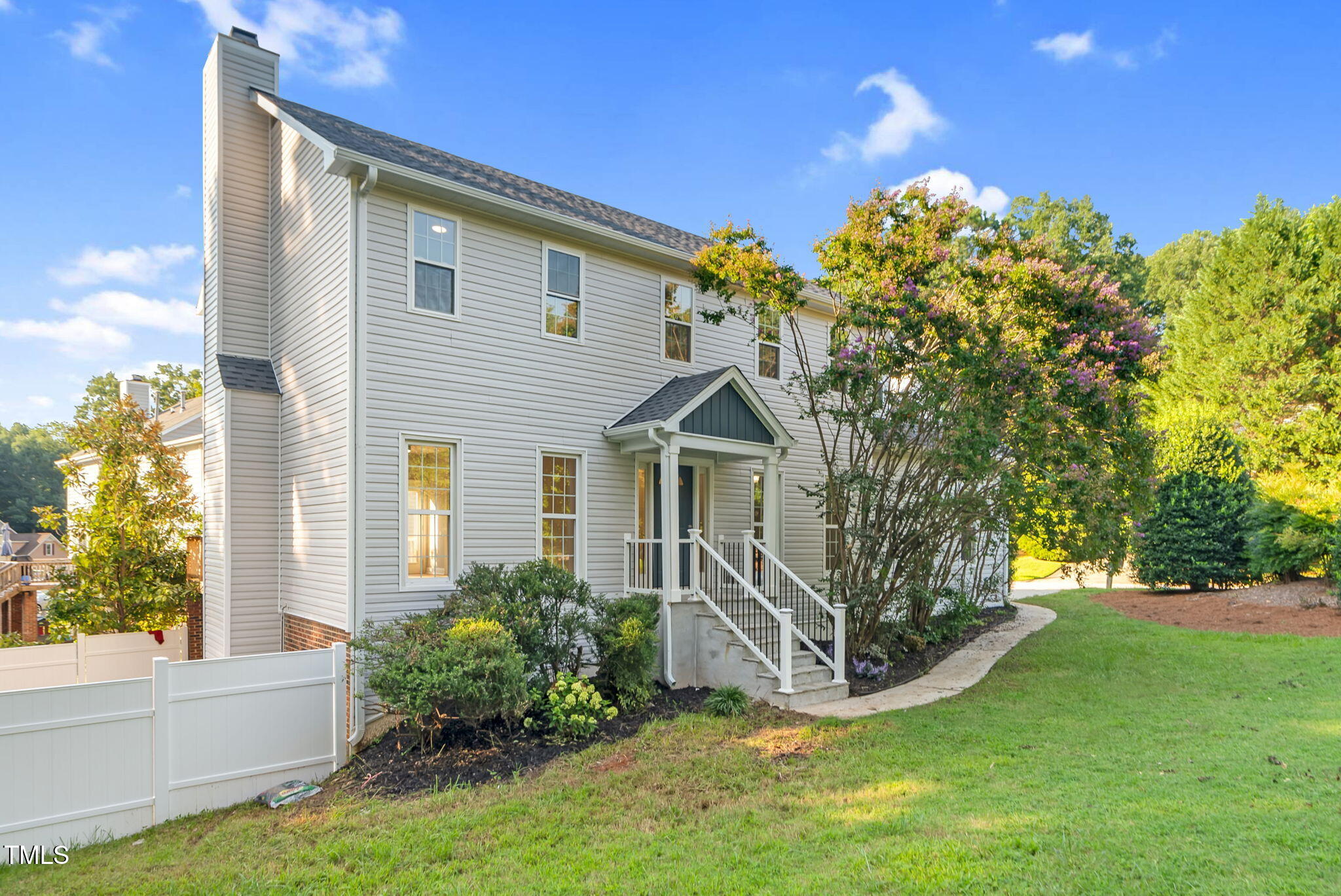 101 Fallsworth Drive