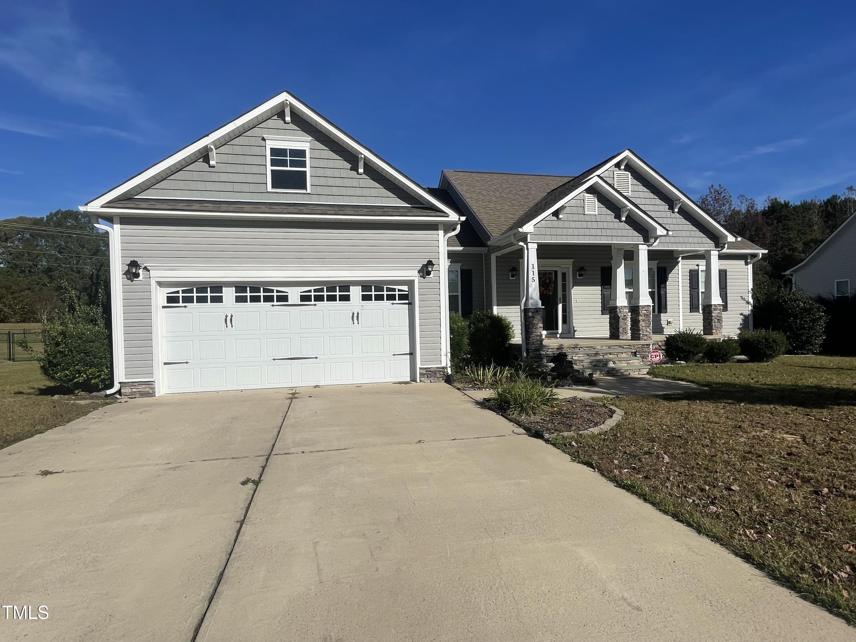 115 Hunterwood Place