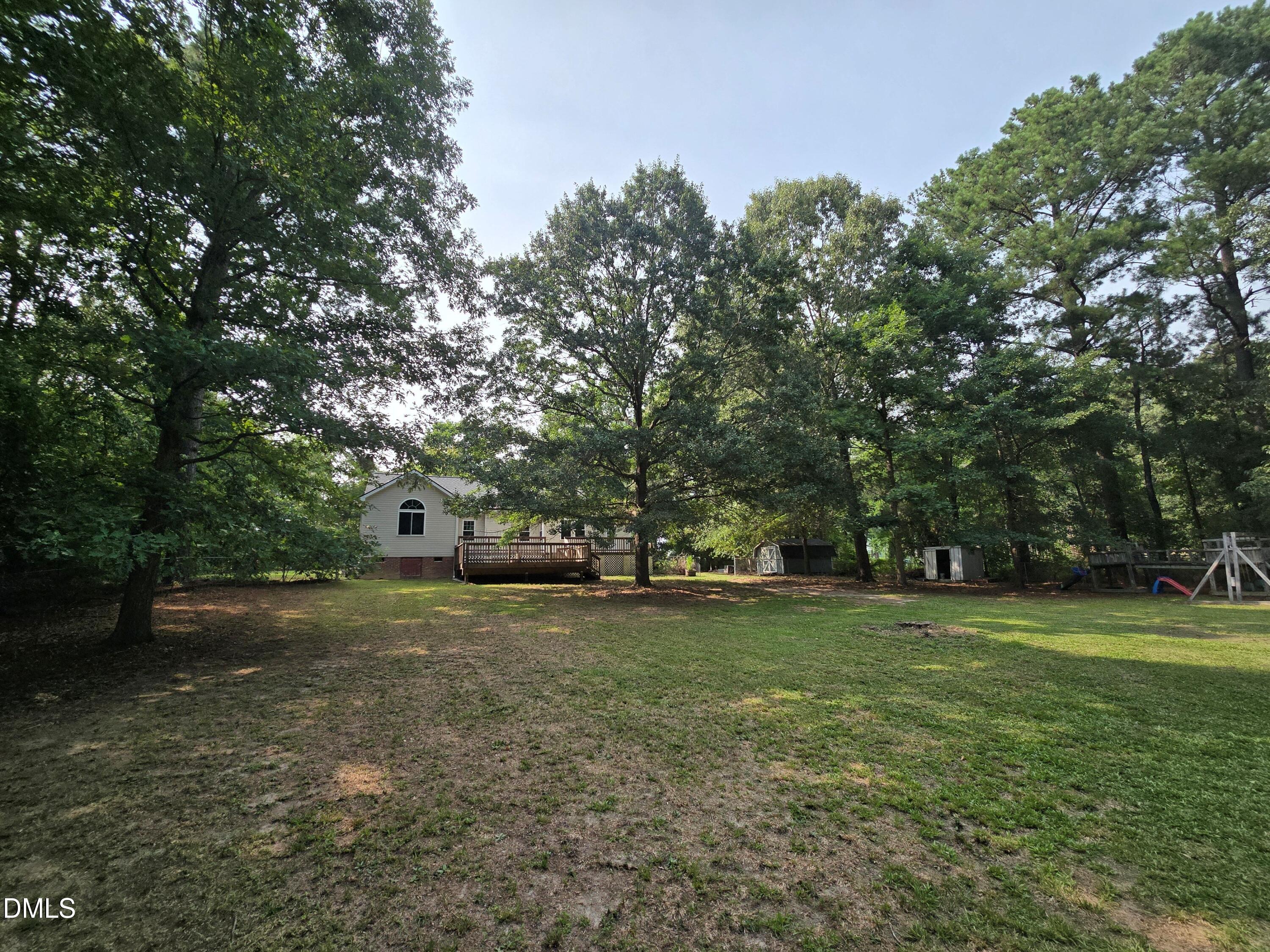 15 Sylvan Way