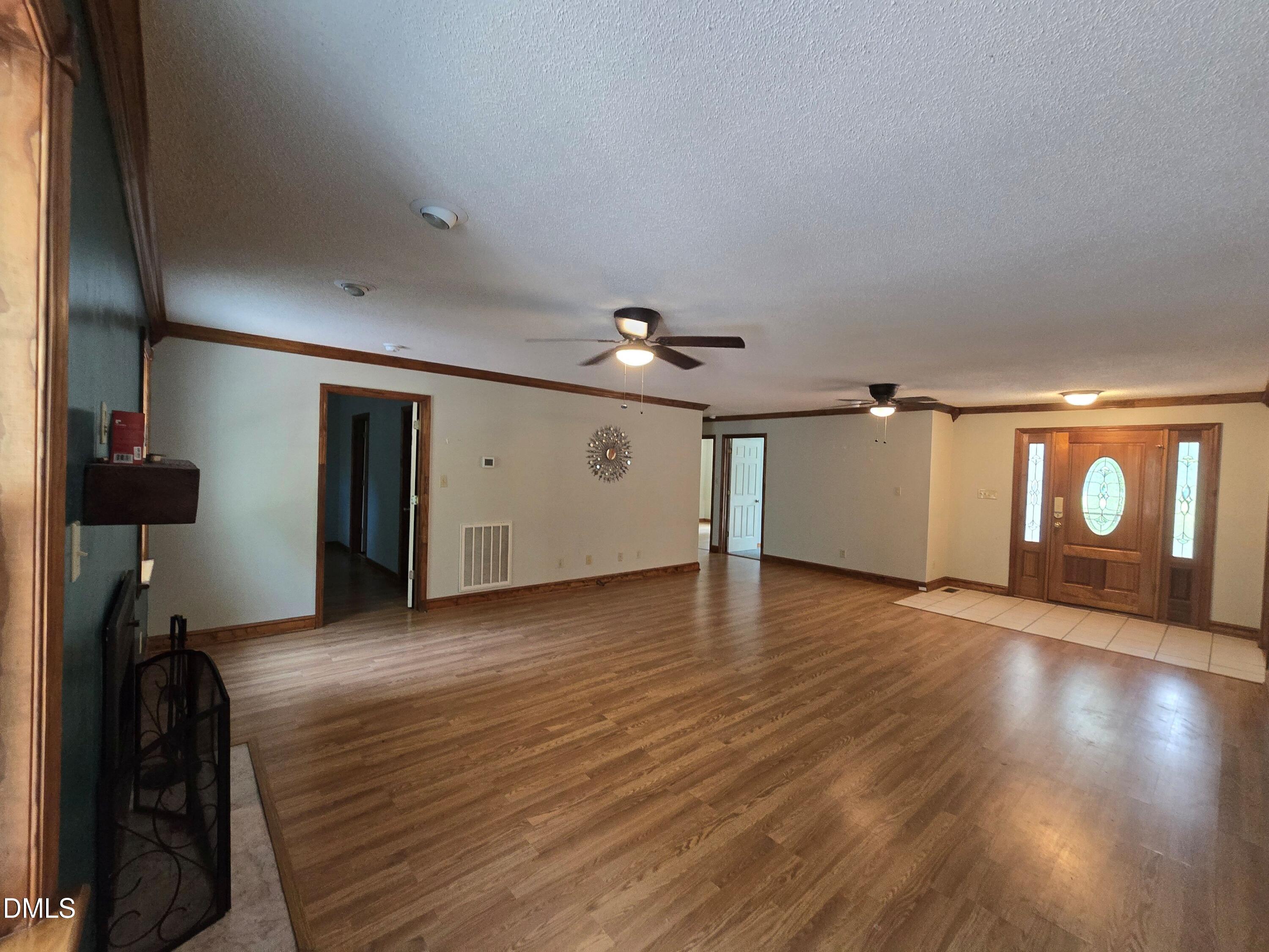 15 Sylvan Way