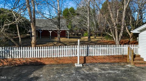 A home in Broadway