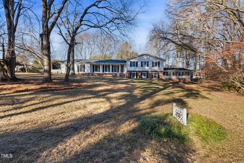 A home in Broadway