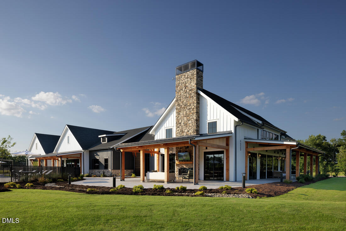 2420 Abbeyhill Drive 31