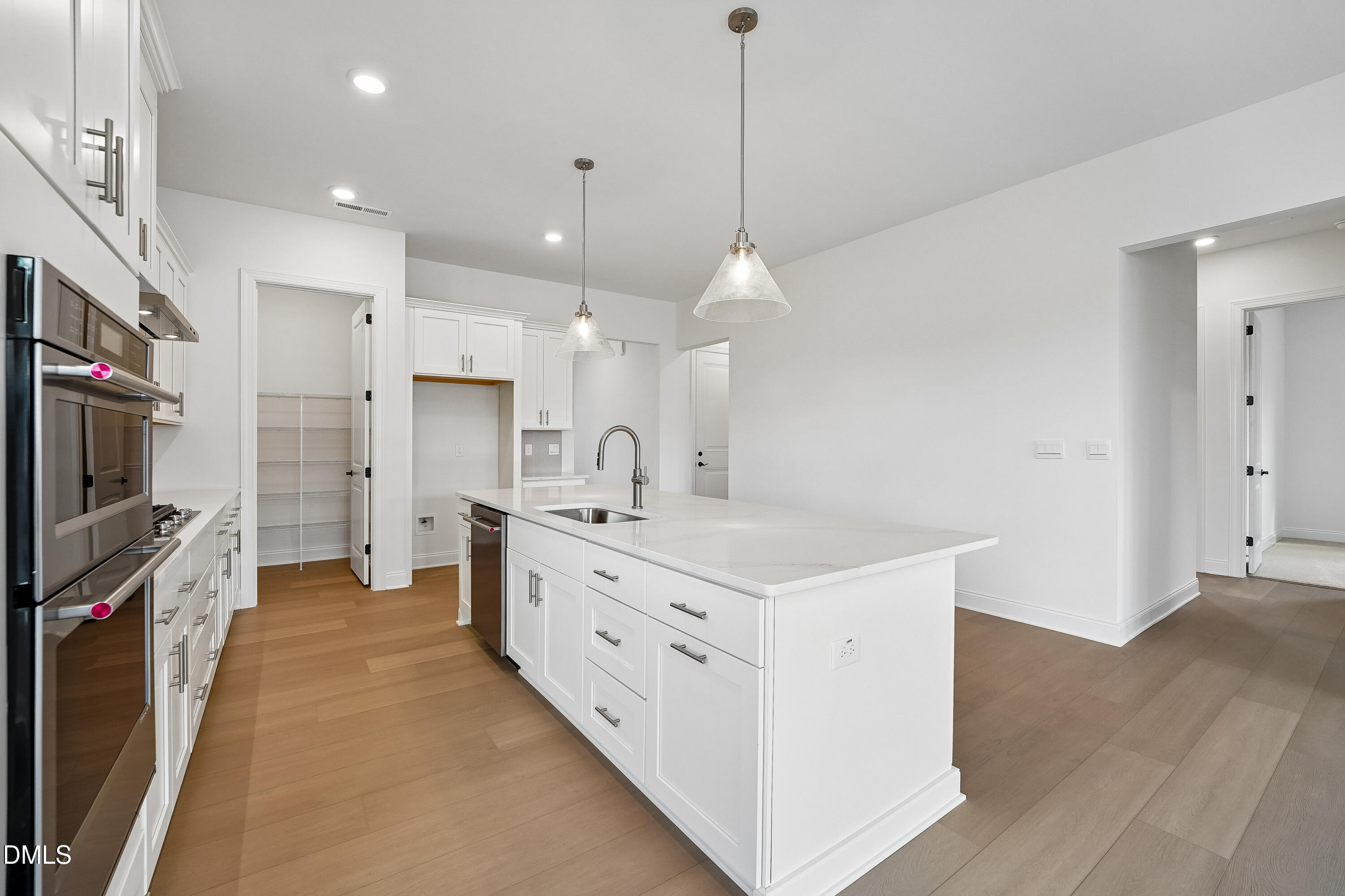 2420 Abbeyhill Drive 31