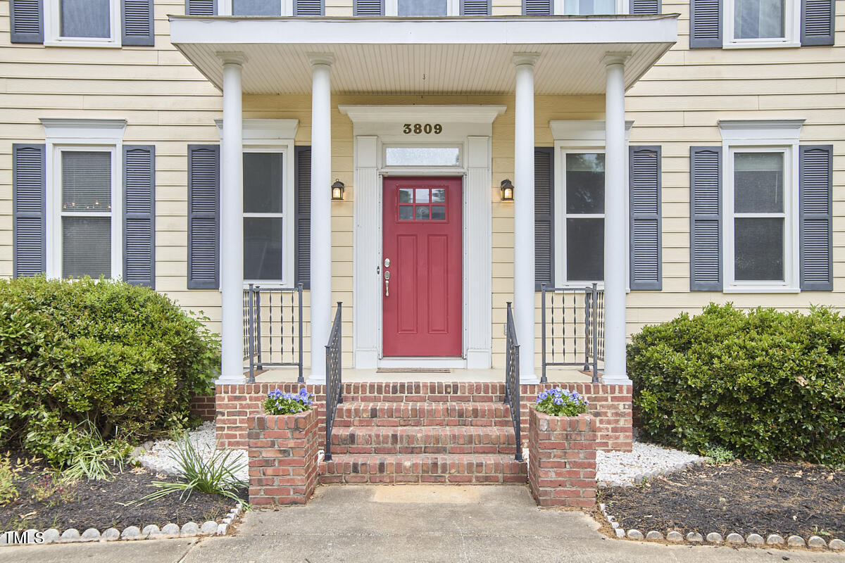3809 Victorian Grace Lane