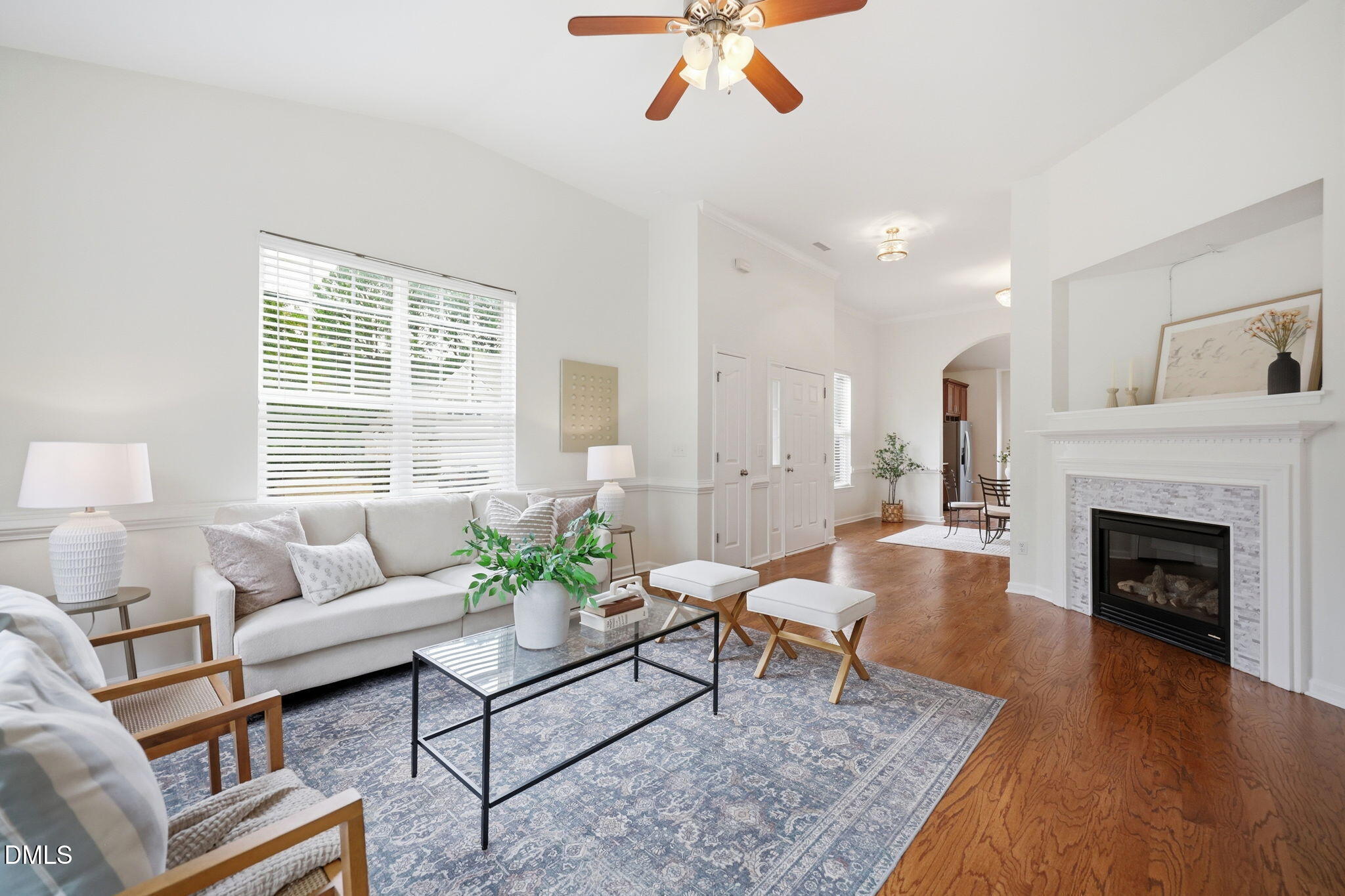 419 Hilltop View Street