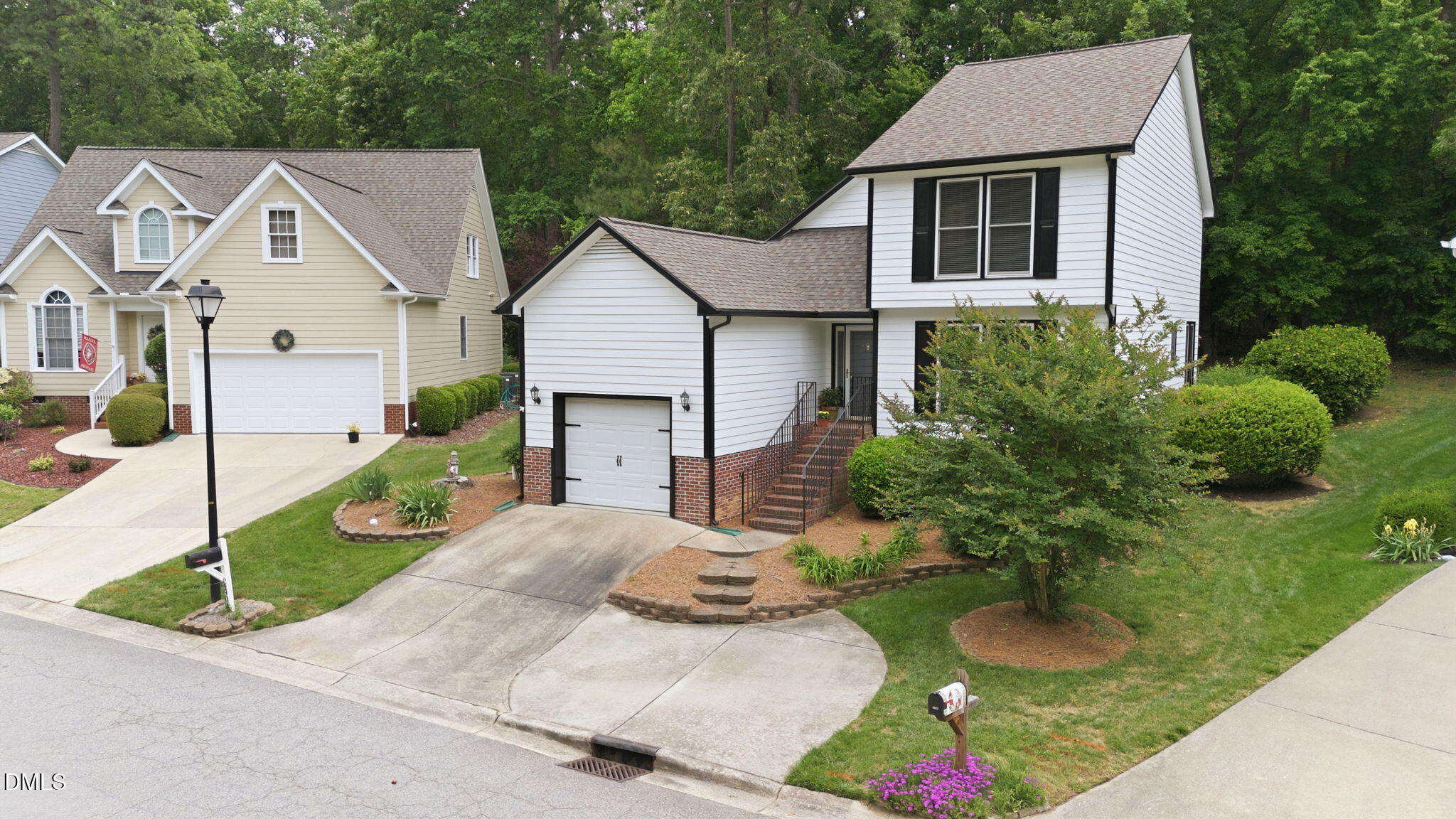 4901 Willowtree Lane