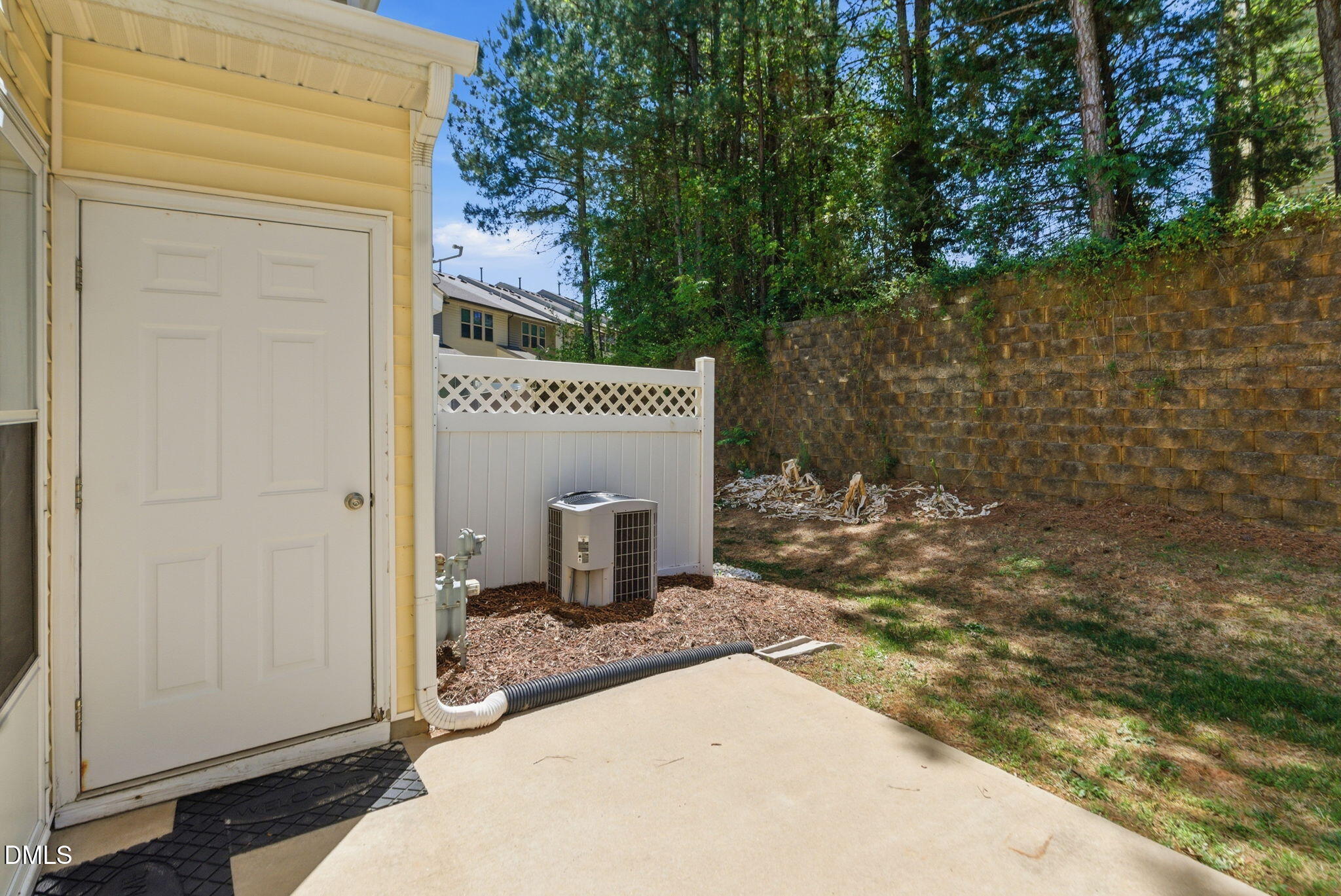 1429 Montonia Street