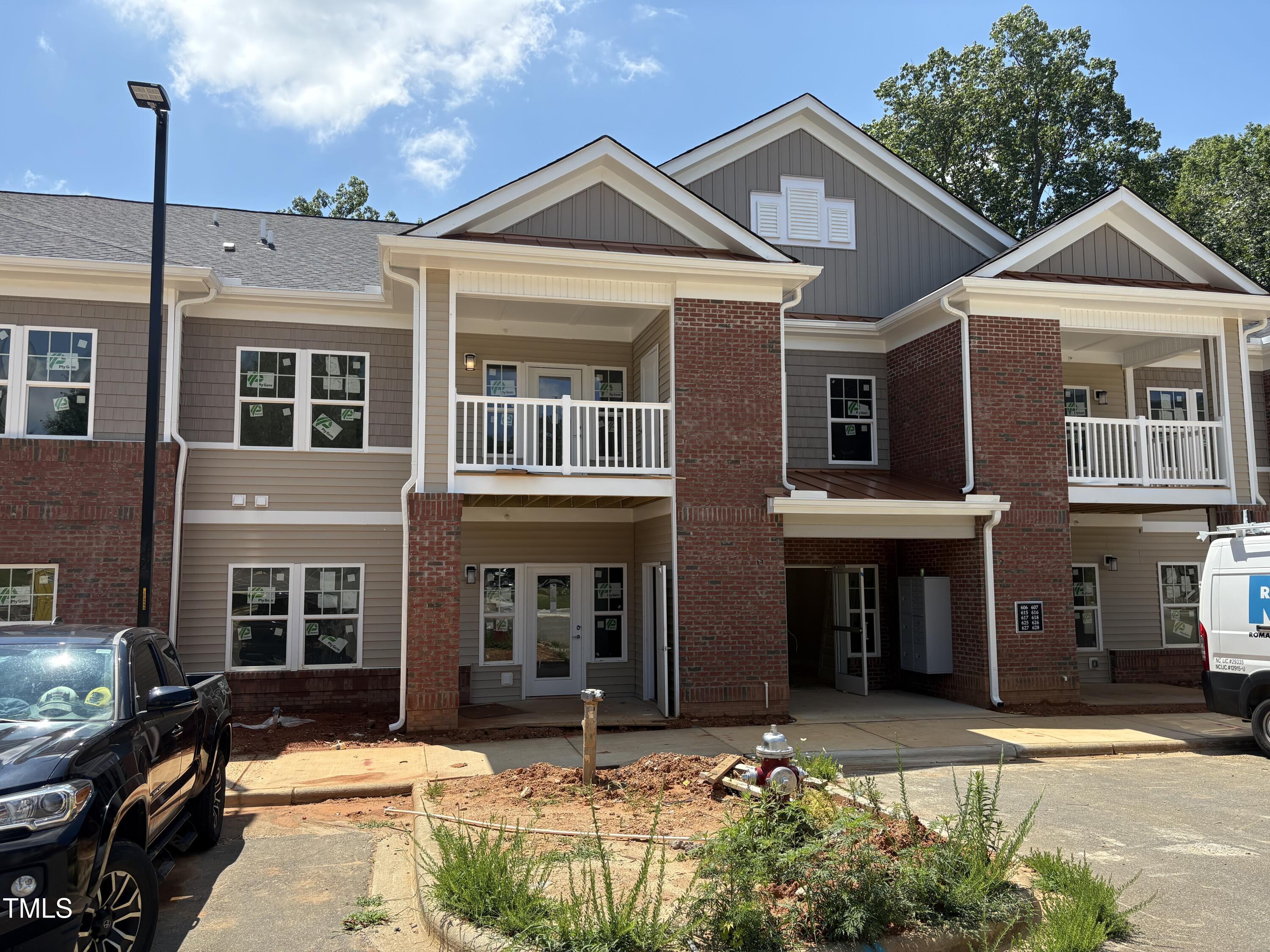 615 Weather Ridge Lane 27