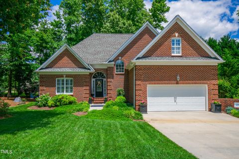 Single Family Residence in Burlington NC 3115 Keswick Drive.jpg