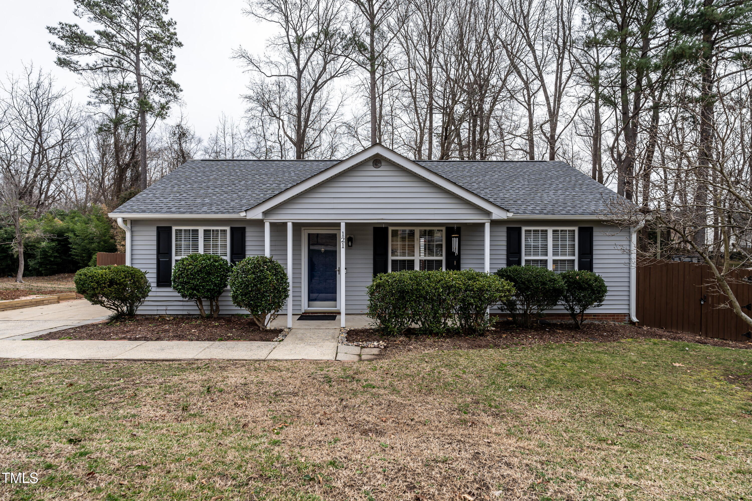Holly Springs, North Carolina 27540, United States, 3 Bedrooms Bedrooms, ,2 BathroomsBathrooms,Residential,Pending,8927