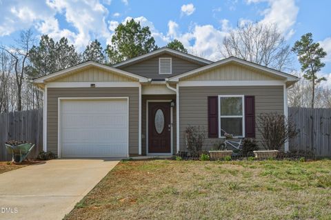 5619 Waxwing Drive Snow Camp NC 27349