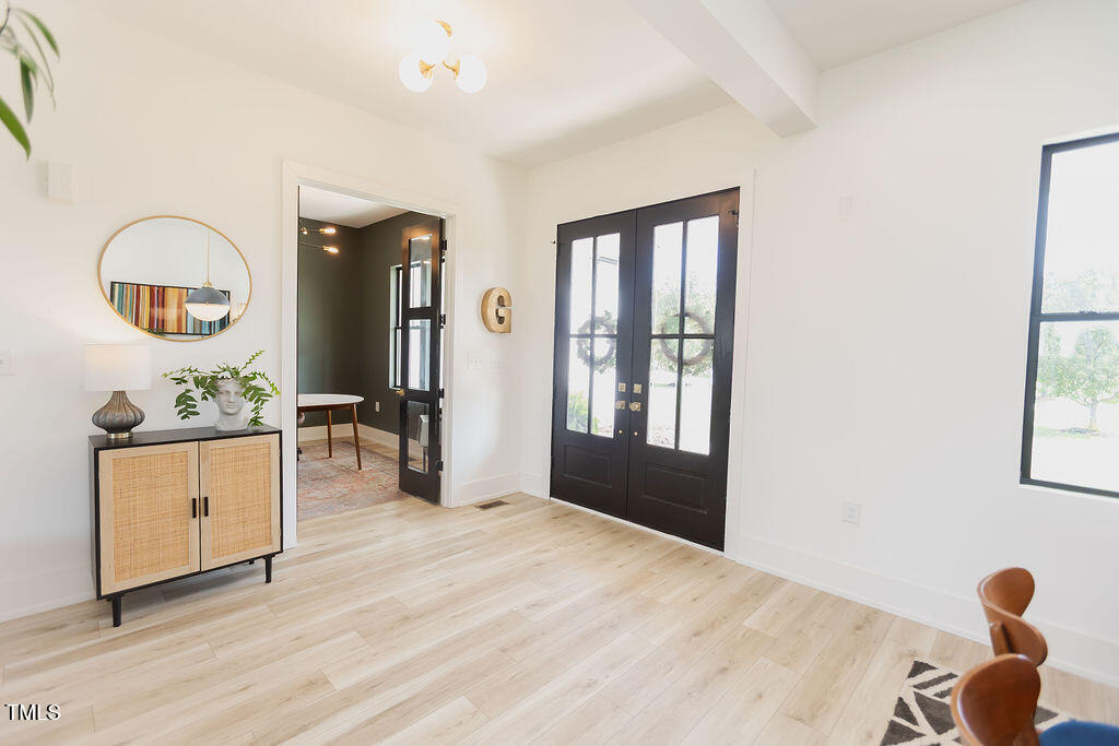 15 Magnolia Lane