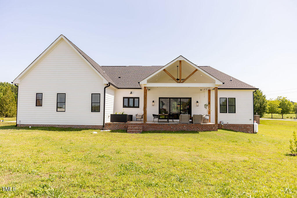 15 Magnolia Lane