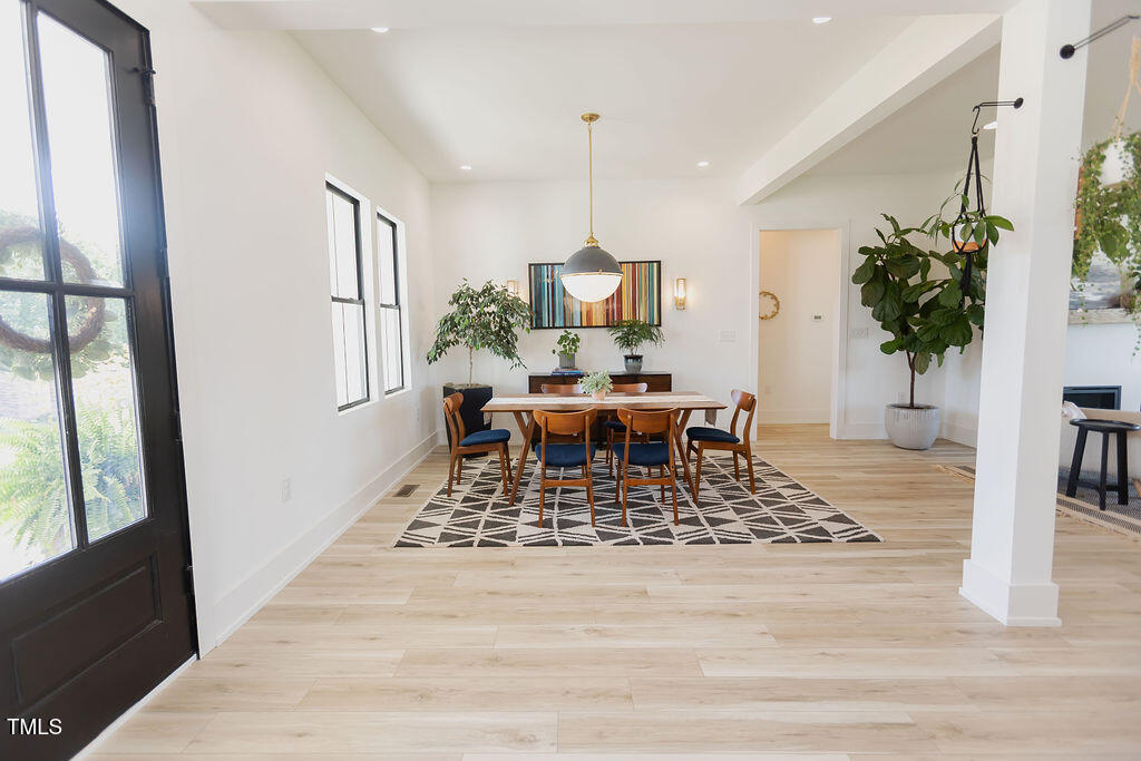 15 Magnolia Lane